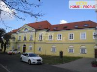 Prodej, historický byt, 3+1, terasa, 131 m2, garážové stání, Čáslav - 1