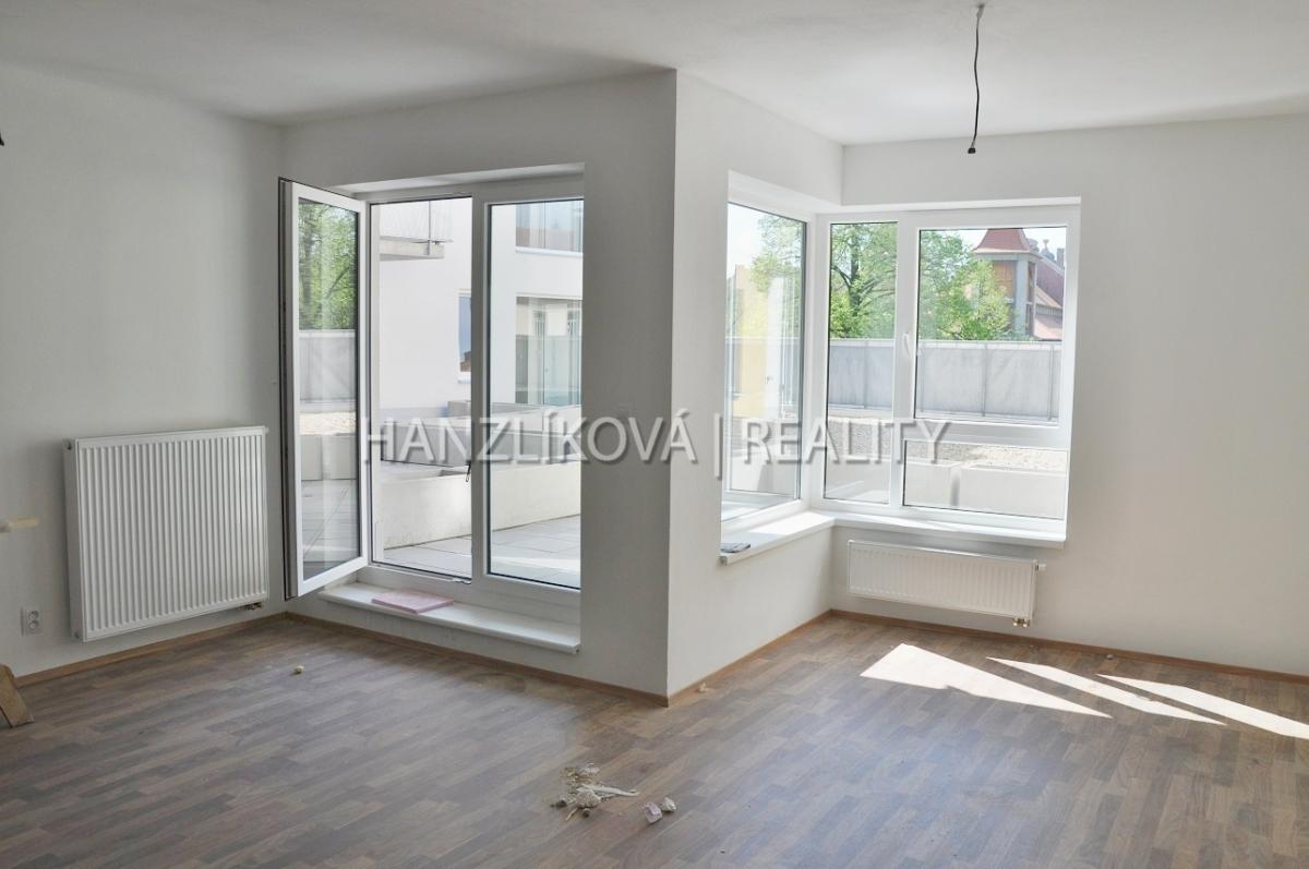 Obývací pokoj, pronájem bytu 3+kk, Pekárenská, České Budějovice