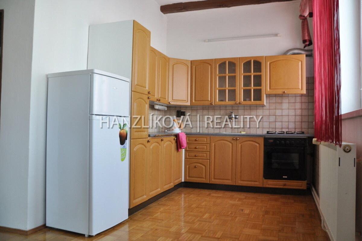 Kuchyně, pronájem bytu 2+kk, Husova tř., České Budějovice