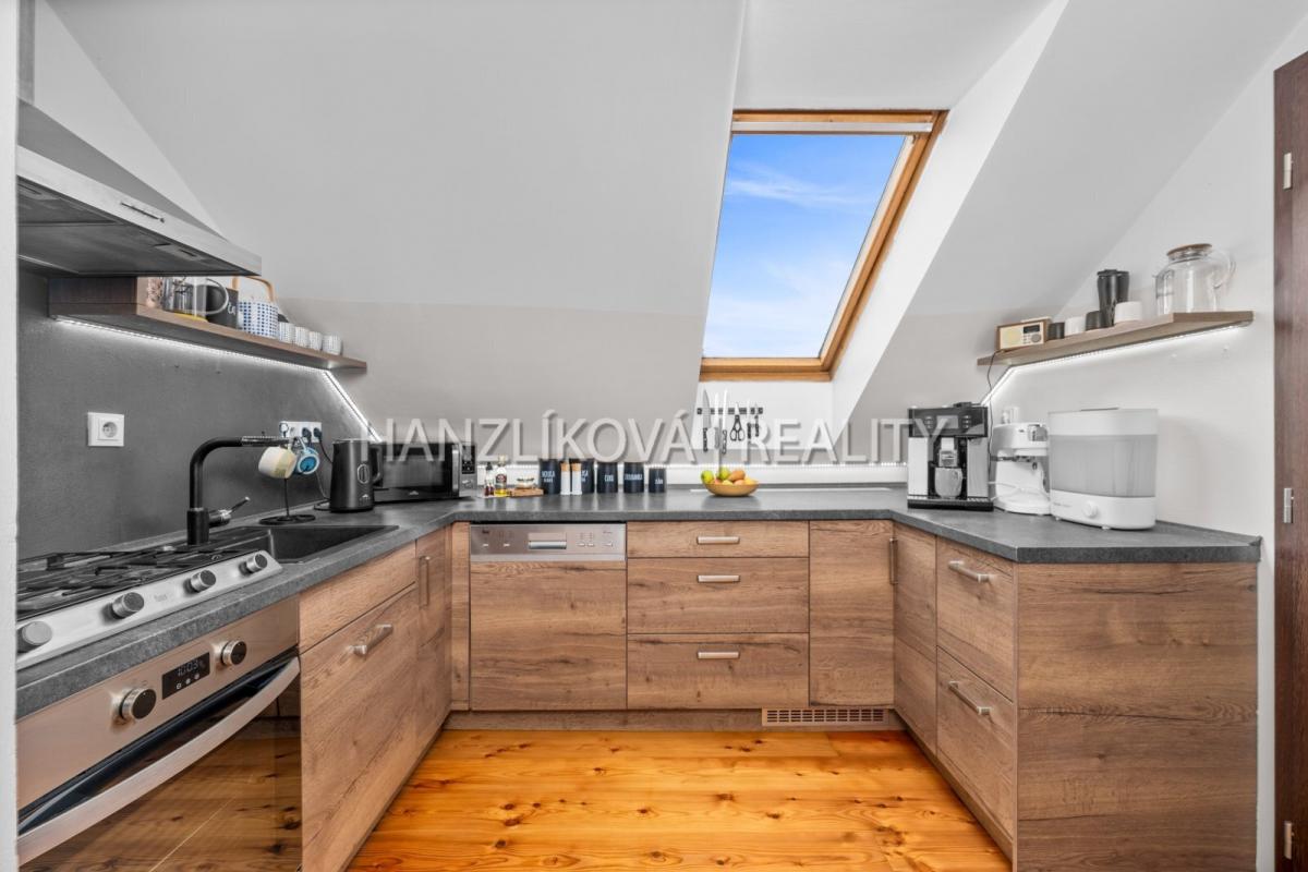 25-10-17 ČB Rudolfovská 35 Byt Foto_08.jpg