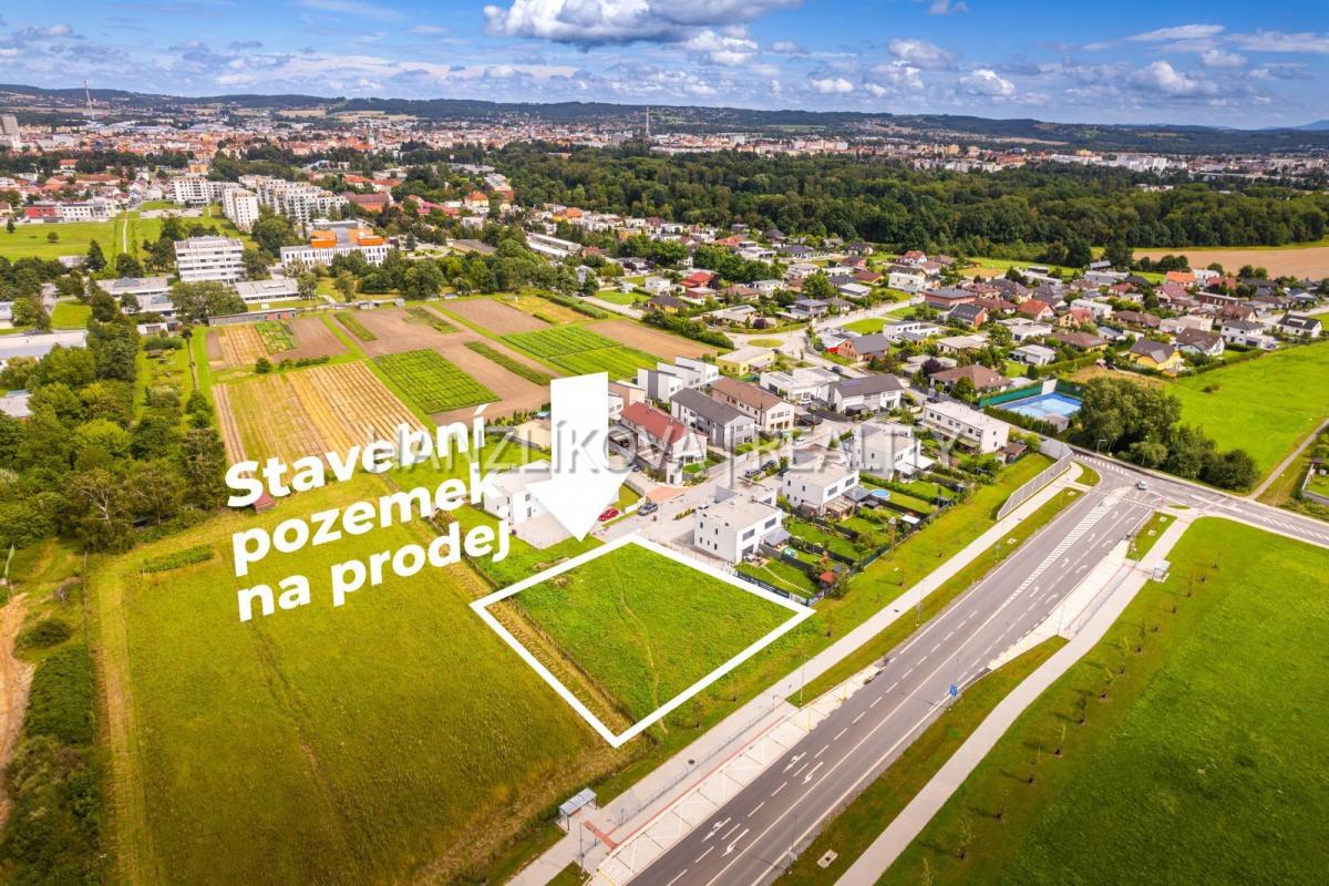 25-08-01 ČB Pozemek_3_00000.jpg