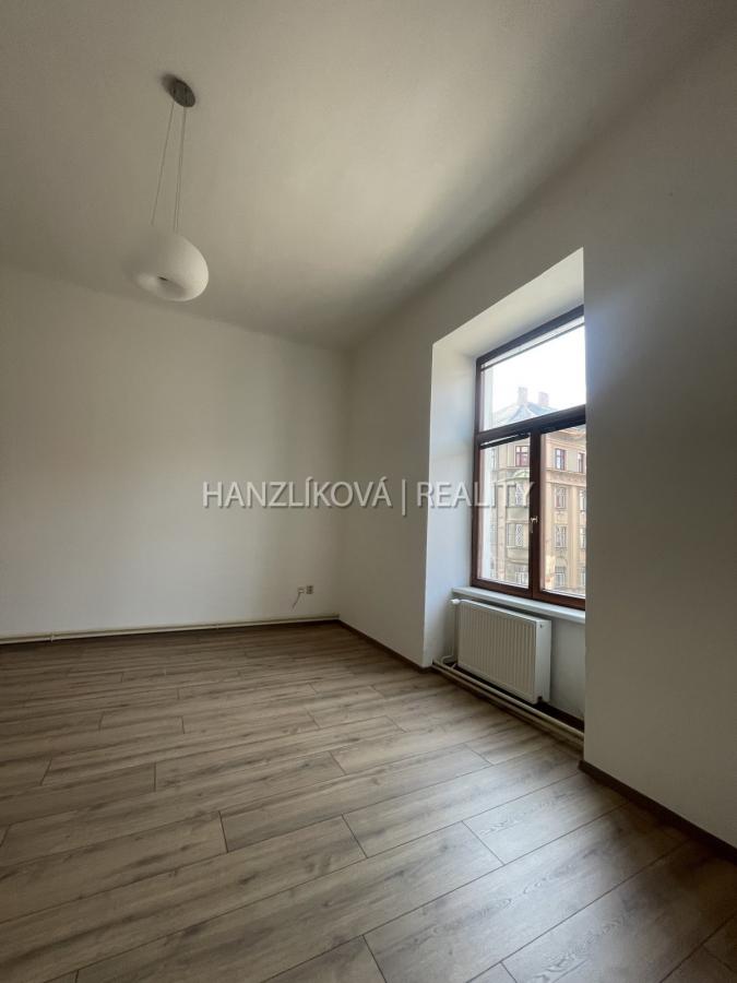 1+kk, Žižkova tř.