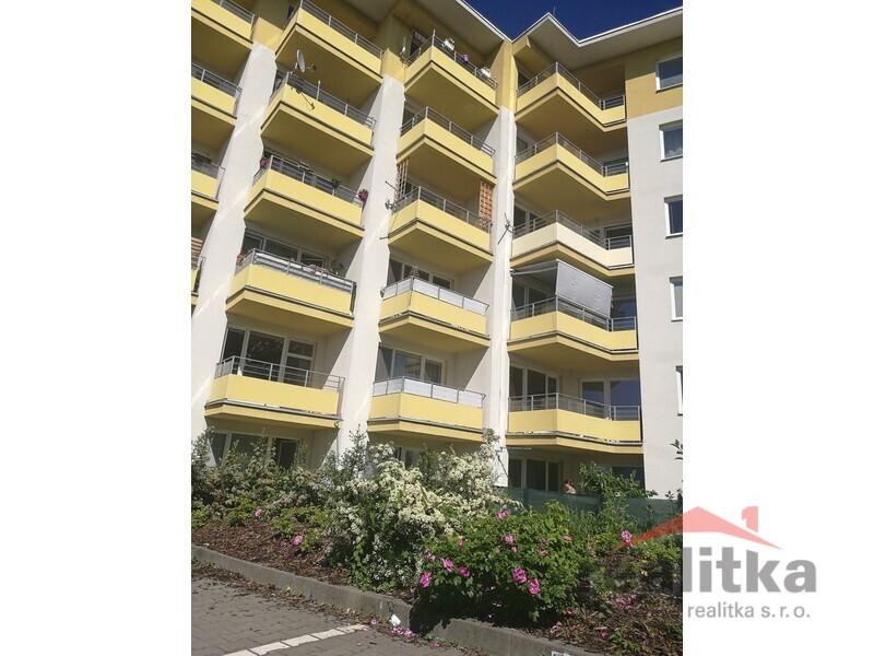 Prodej bytu 1+kk, s balkonem a komorou na ul. Viléma Balarina, Hlučín