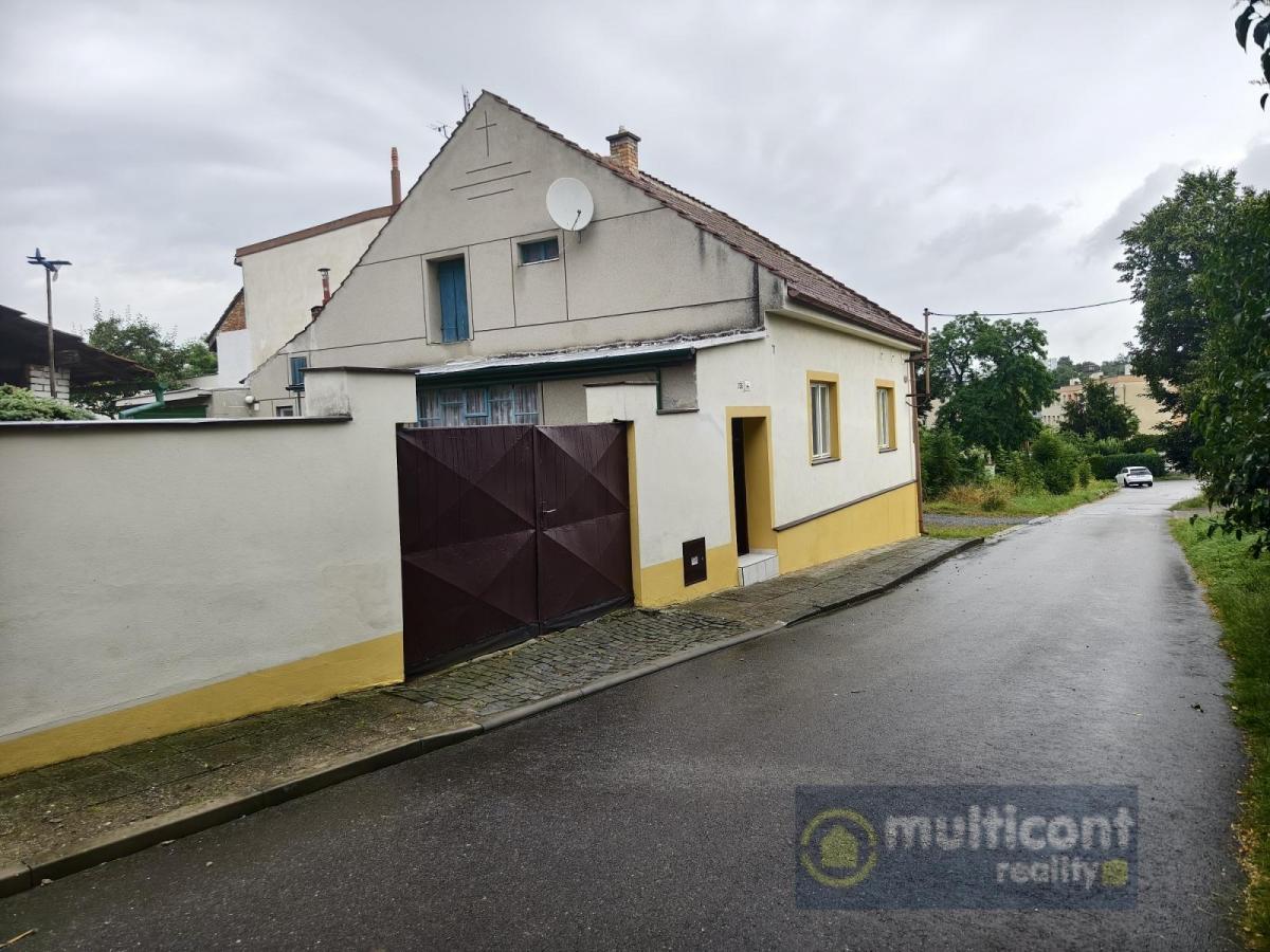 Domek 2+1 se zahradou, ve Vyškově - Dědicích