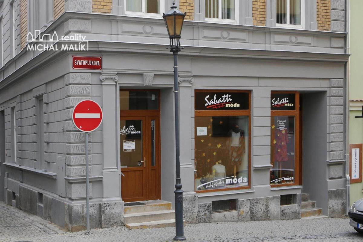 Pronájem obchodních prostor 40 m2 s výlohou, Svatoplukova, Hranice