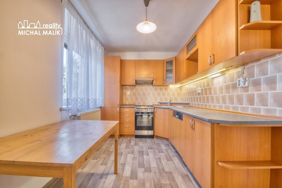 Pronájem bytu 2+1, 47 m, ul. Nádražní, Hranice