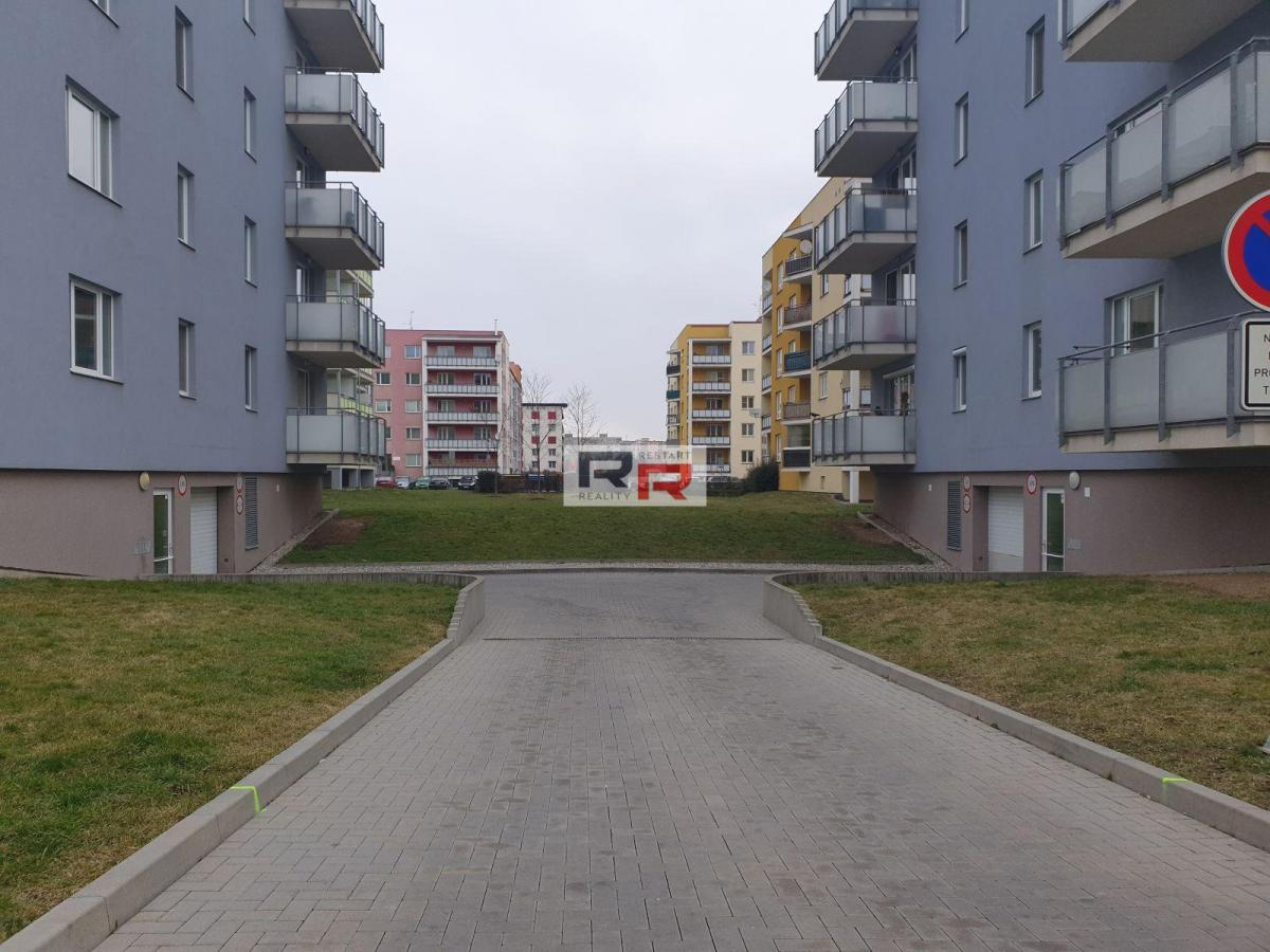 Pronájem garážového stání v Olomouci - ul. Peškova