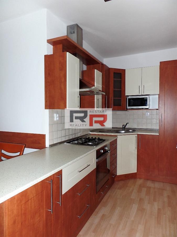 Pronájem bytu 2+1/L v Olomouci - ul. Skřivánčí