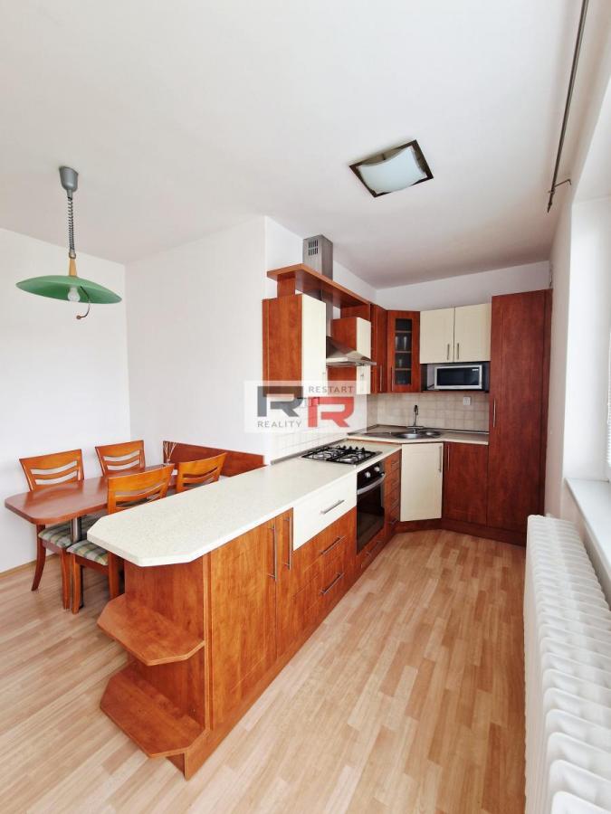 Pronájem bytu 2+1/L v Olomouci - ul. Skřivánčí