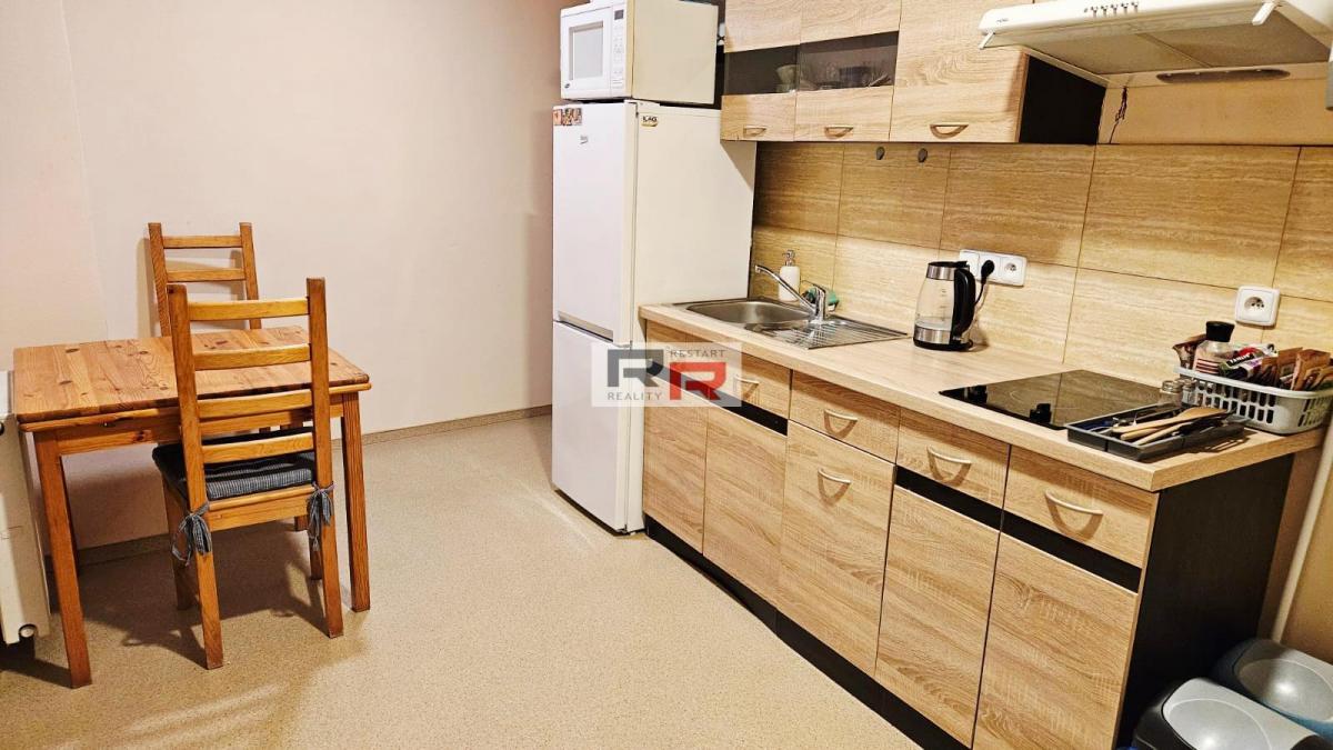 Pronájem pokoje v centru Olomouce - ul. 8.května