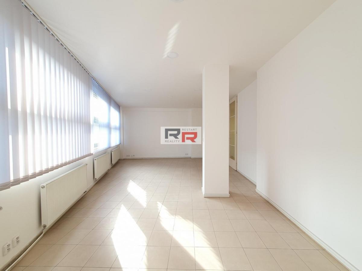 Pronájem nebyt. prostoru o velikosti 75,3 m2 v Olomouci - ul. 28.října