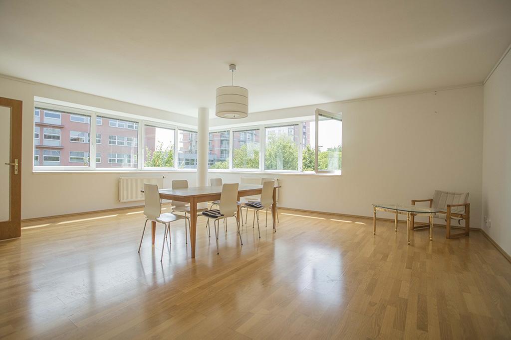 Pronájem č. zařízeného 3+1 v lokalitě Na Palouku - Strašnice