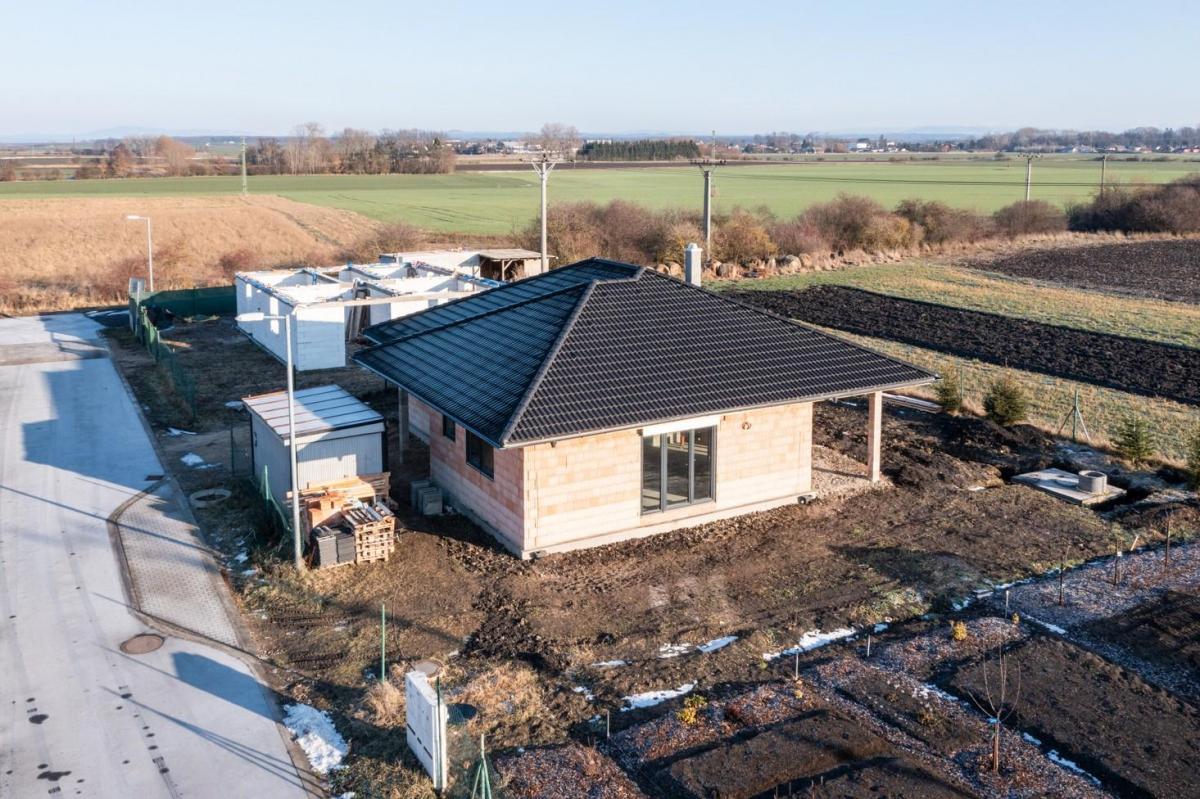 Prodej přízemního rodinného domu, Kolomuty, okr. Mladá Boleslav