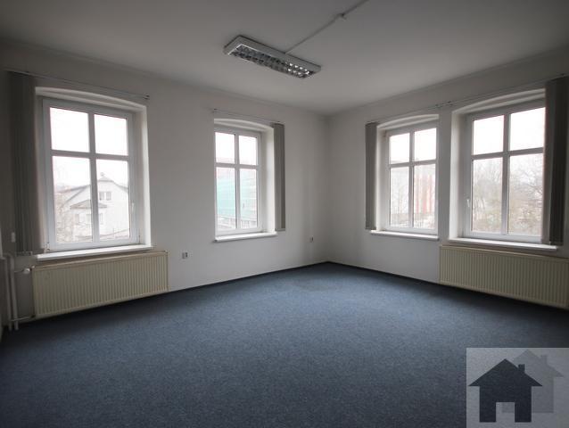 3 slunné kanceláře nedaleko centra Liberce