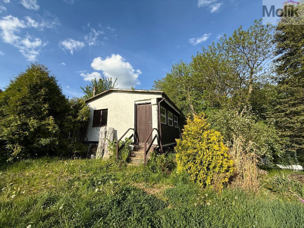 Prodej zahrady 411 m2 se zděným domkem 32 m2, Loučná u Lomu, okres Most