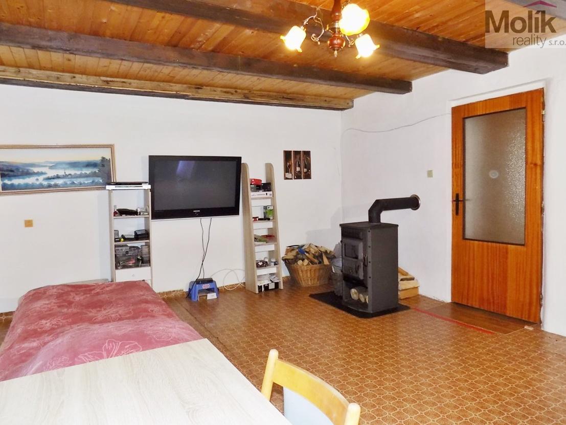 Prodej rekreační chaty s pozemkem v Boči u Ohře