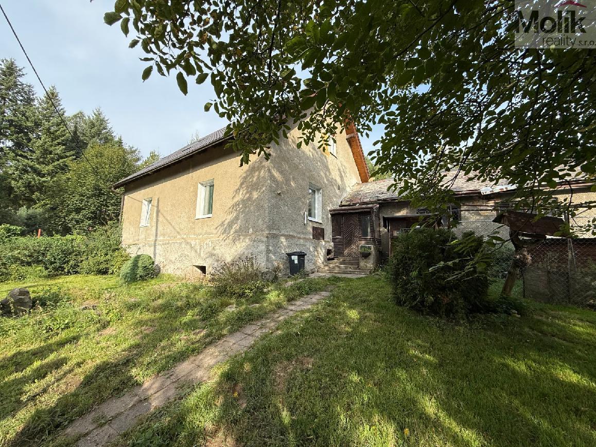 Prodej rodinného domu se zahradou, Klíny, 804 m2