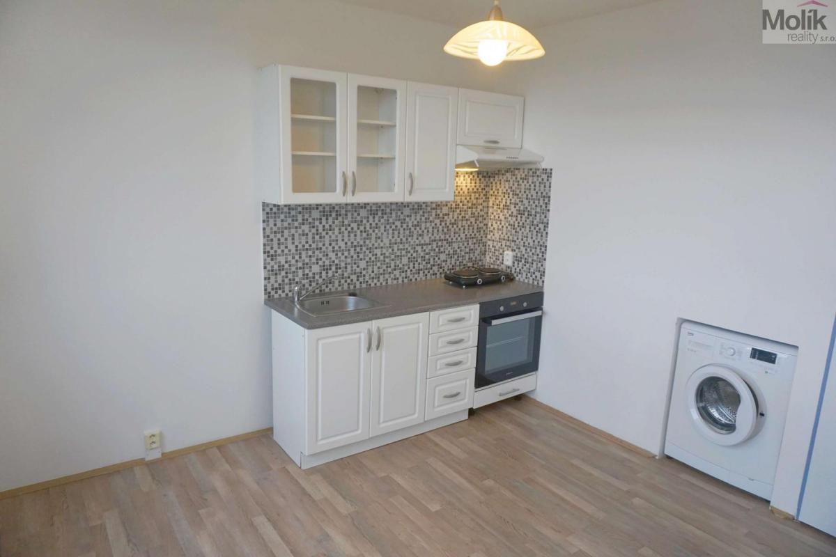 Pronájem bytu 1+1, 36m2, Jirkovská, Chomutov