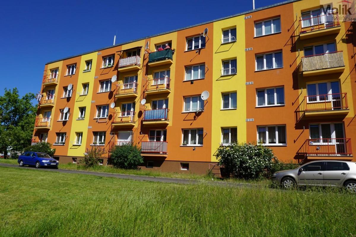 Pronájem bytu 2+1, 55m2, Vinohradská, Litvínov