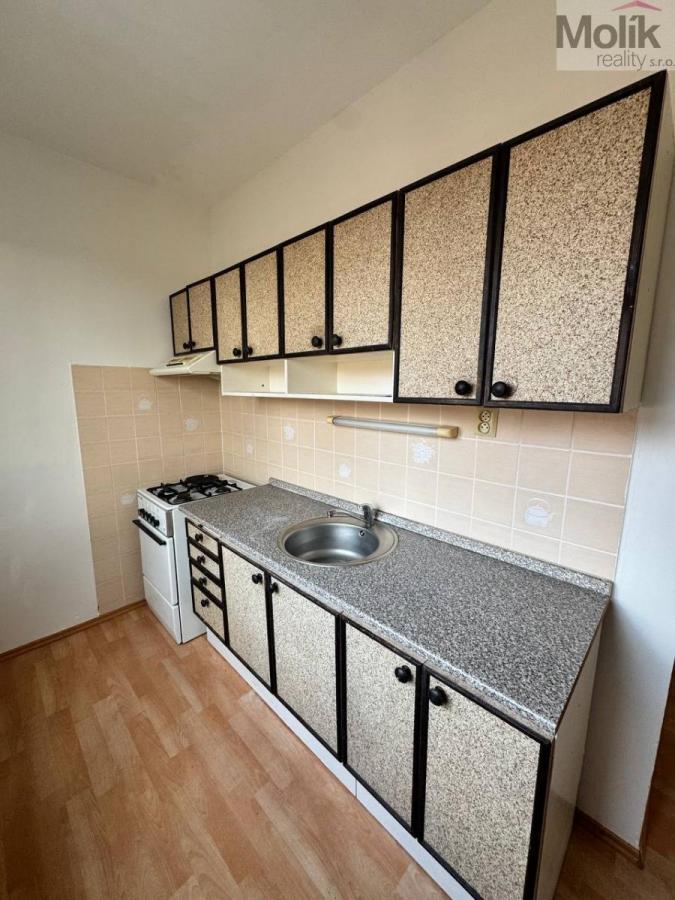 Byt 2+1+B, ul. Z. Fibicha, Most