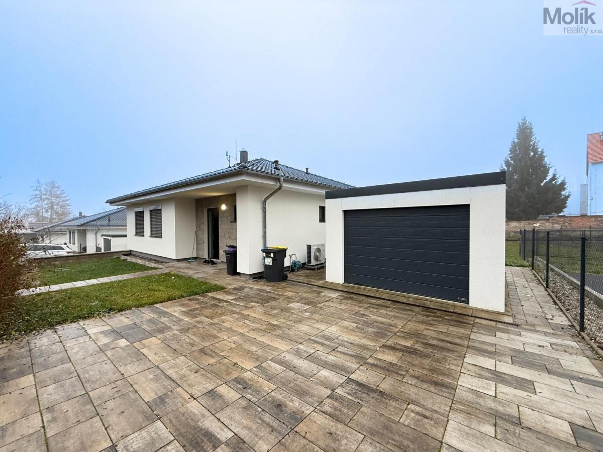 Pronájem rodinného domu, 114 m2, Dubí, ul. Zahradní