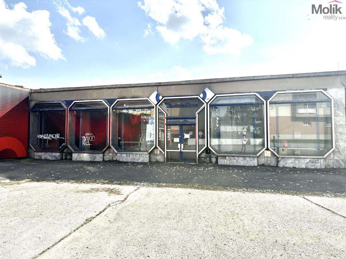 Pronájem obchodního prostoru 240 m2 Bož. Němcové - Příbram VII 
