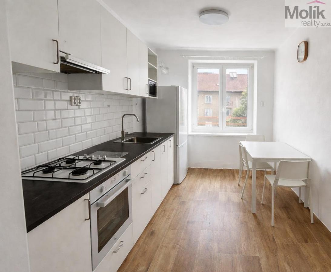 Byt 1+1, ul. Josefa Skupy,. Most