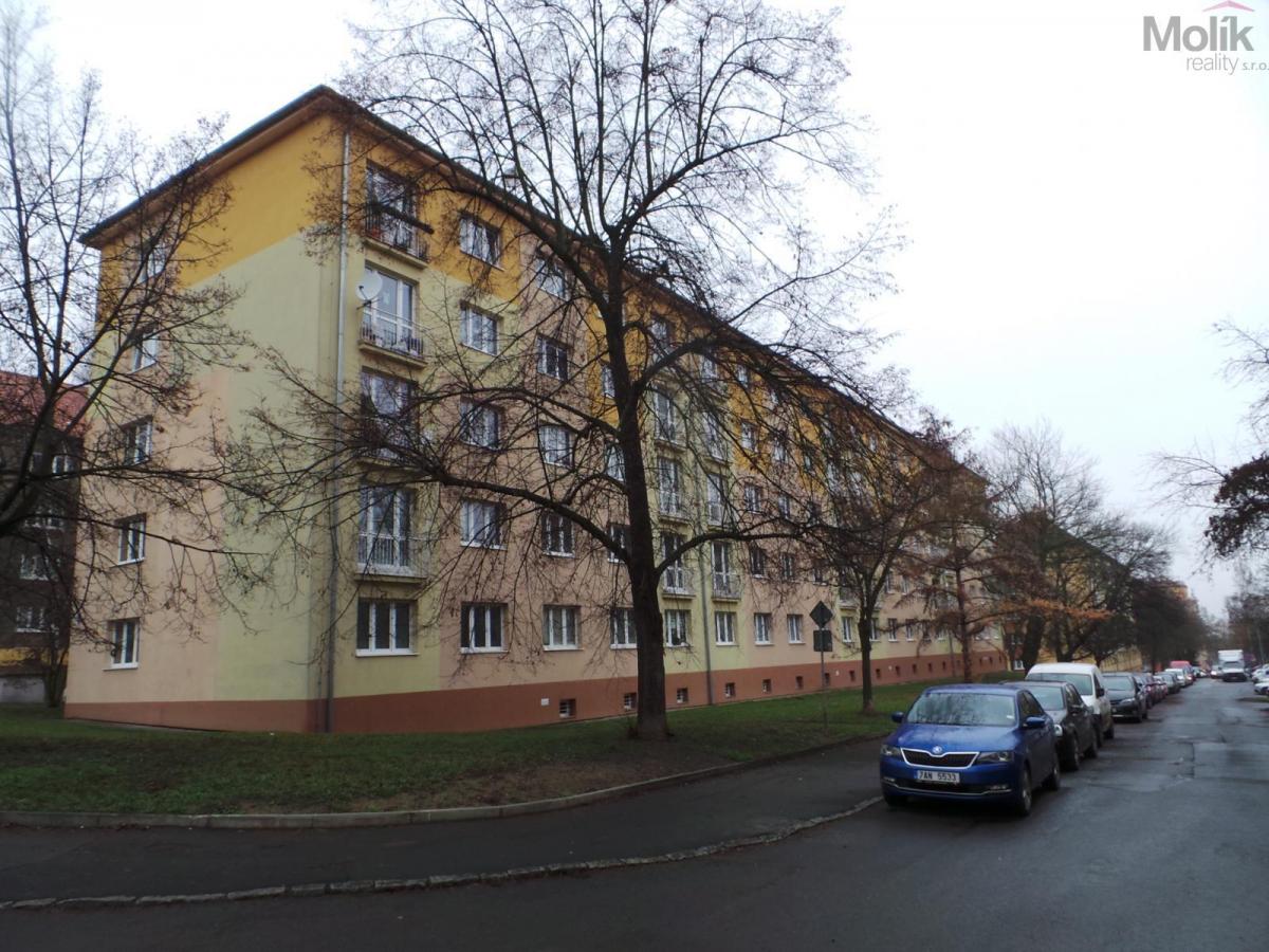 Pronájem bytové jednotky 2+1, 56 m2, DR, Most, Petra Jilemnického