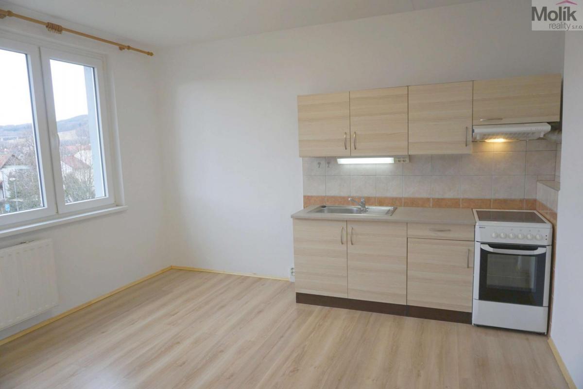 Pronájem bytu 1+1, 36m2, Matěje Kopeckého, Chomutov