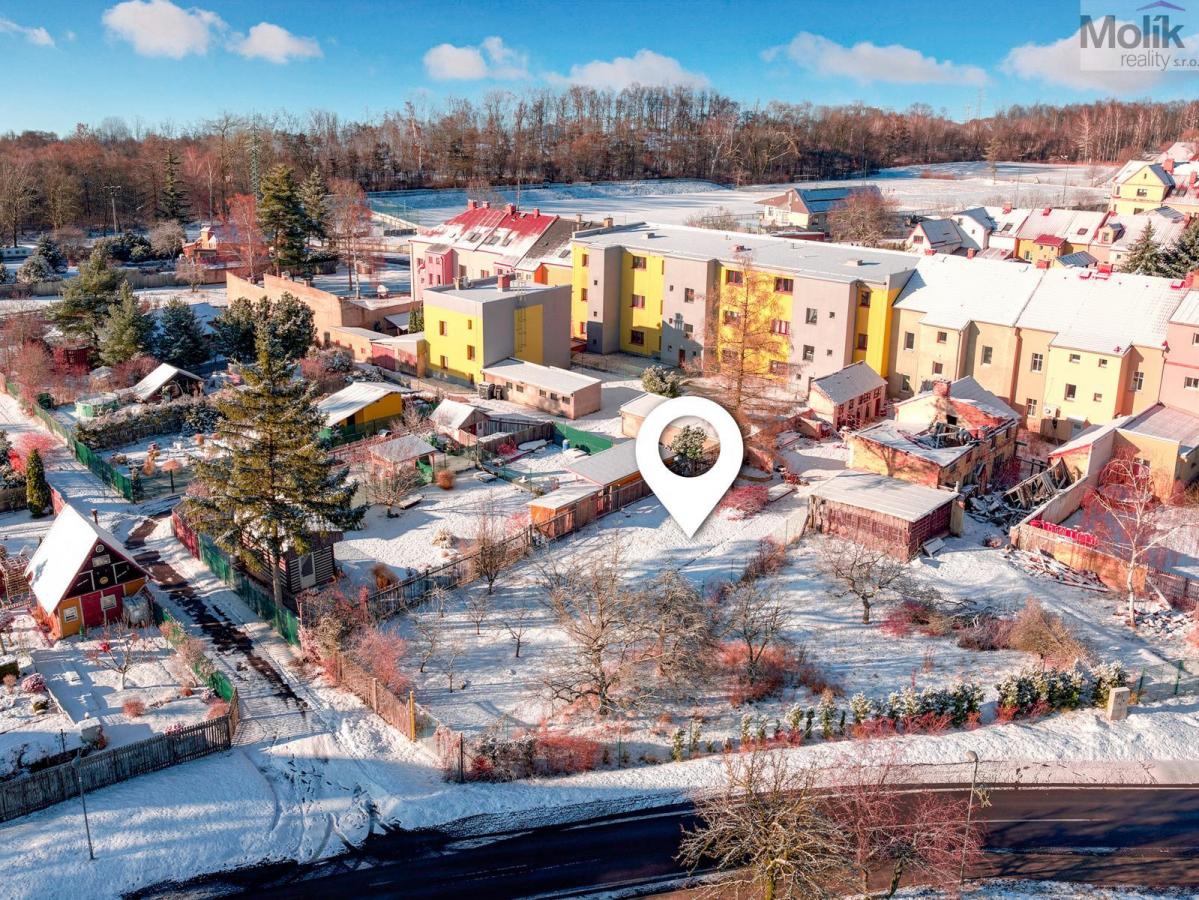 Prodej zahrady a garáže v obci Ledvice  521 m2