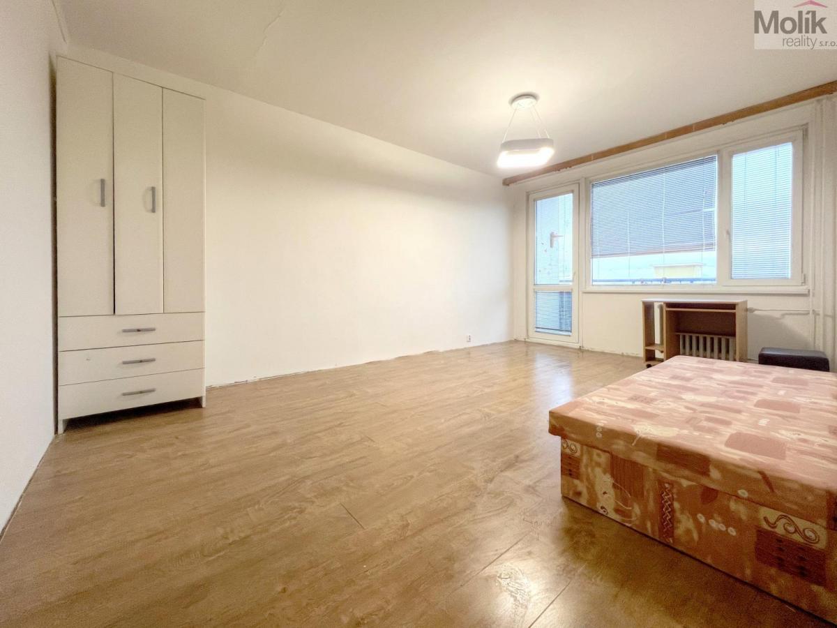 Prodej bytu 2+1, 64 m, lodžie, 6. patro s výtahem