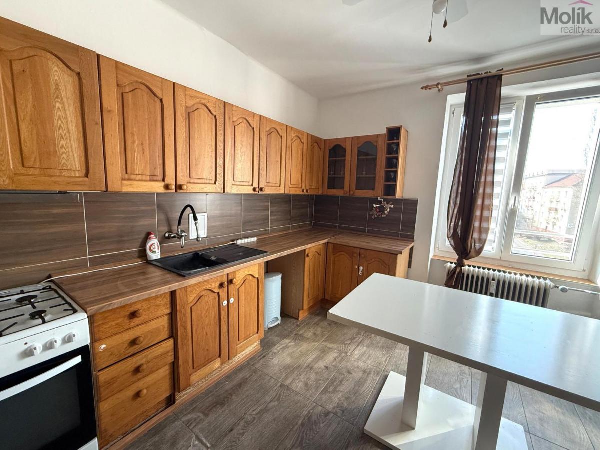 Byt 2+1, ul. Tř. Budovatelů, Most