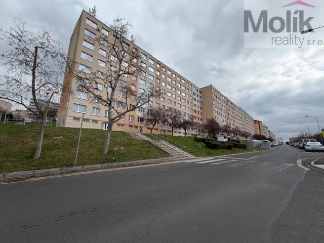 Pronájem bytové jednotky 3+1, 62 m2, Most ulice Česká