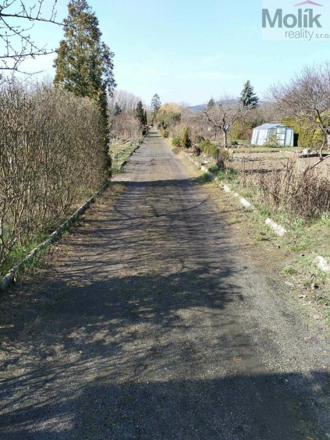 Prodej zahrada rozloha 363 m2, Chomutov