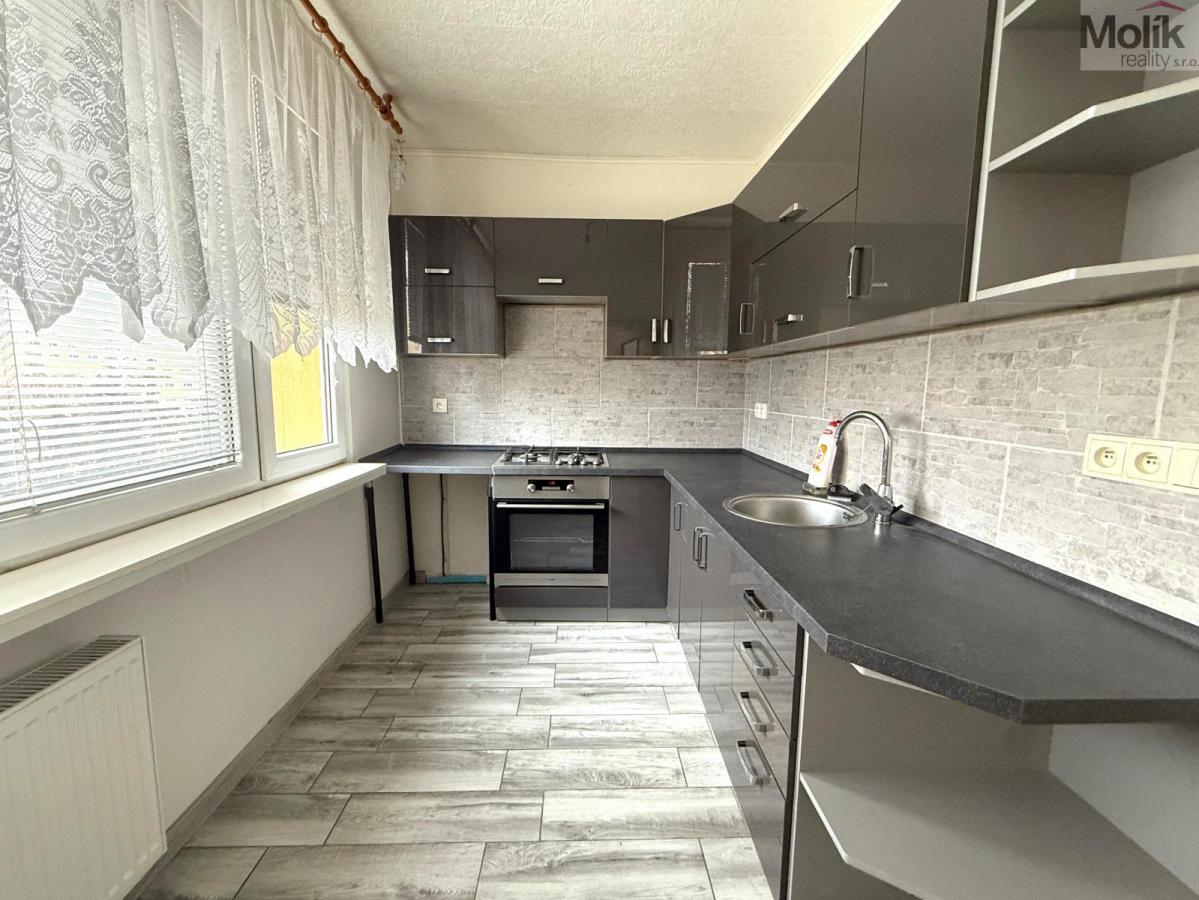 Byt 3+1, ul. Jirkovská, Chomutov