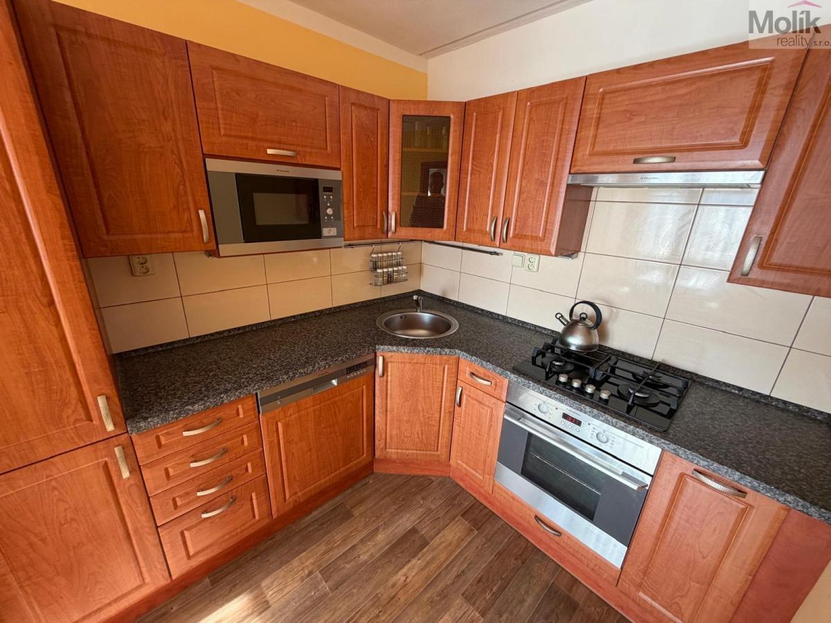 Byt, 3+1+B, ul. Fr. Malíka