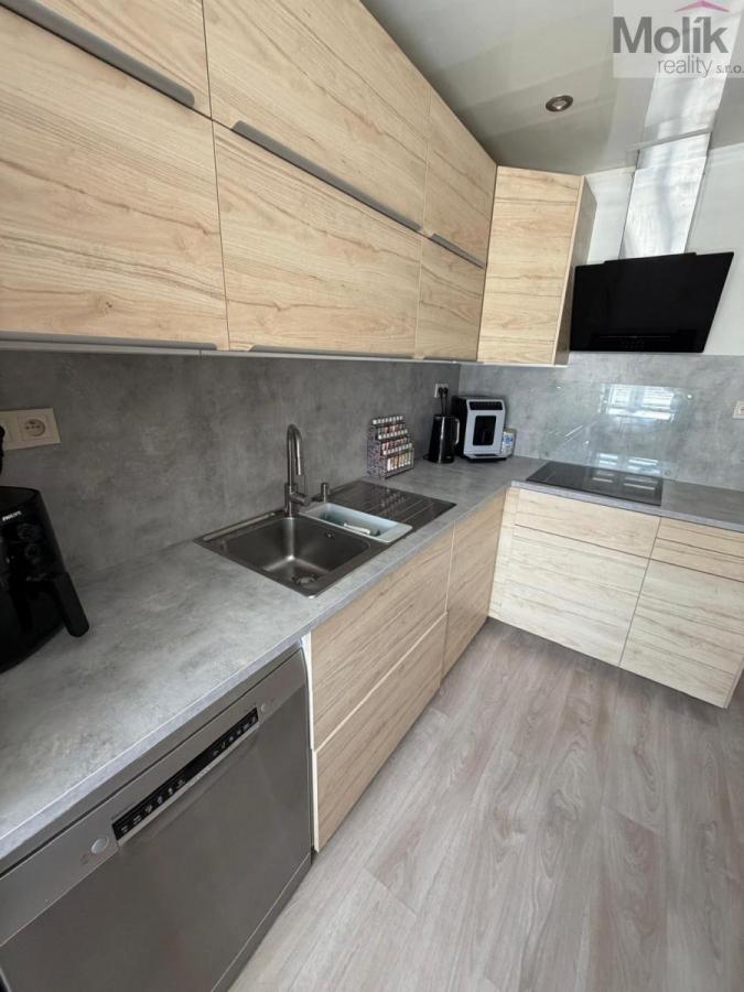 Prodej bytu 3+1+L, ul. Fr. Malíka