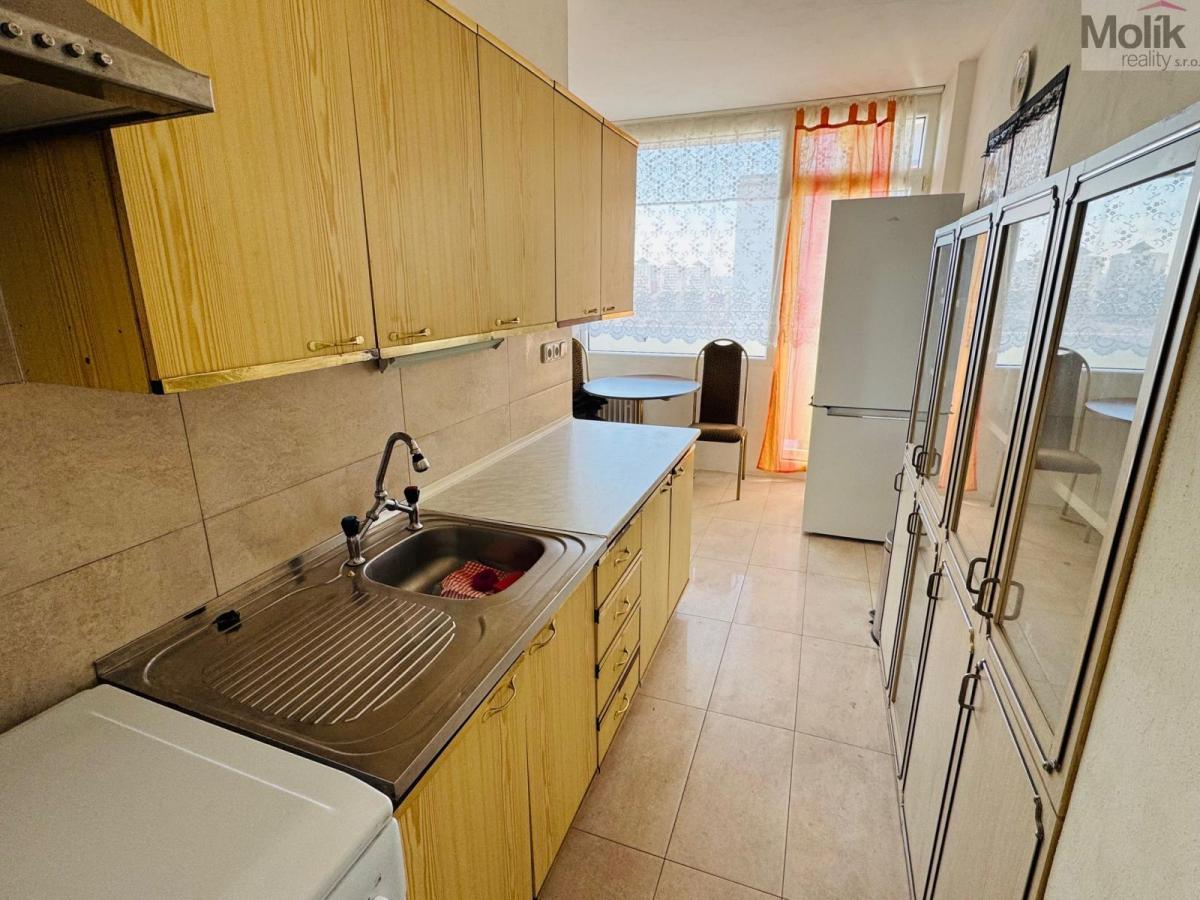 Most, pronájem vybaveného bytu 3+1/3xbalkón, ul. M. G. Dobnera, 63, 68 m2, OV