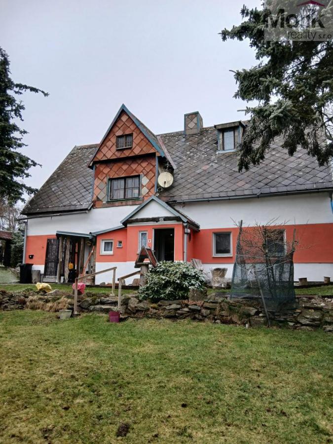 Prodej podsklepený dům, který je veden jako stavba pro rodinnou rekreaci, pozemek 958 m2, Zákoutí