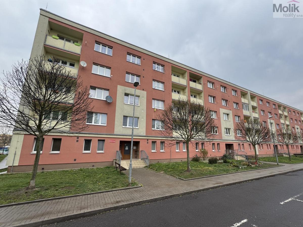 Prodej bytu v osobním vlastnictví o dispozici 2+1+L, Duchcov, ul. Bydžovského