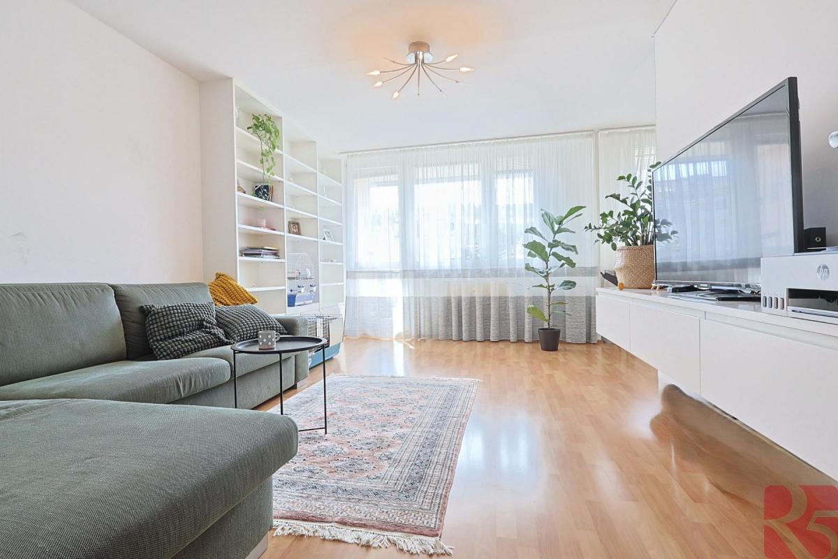 Prodej bytu 3+1 P4 Michle, ul. Ohradní, lodžie, sklep, volný výhled