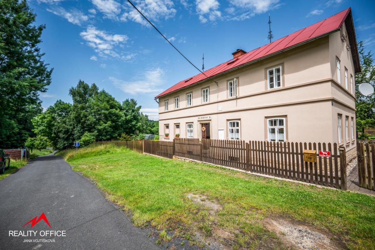 Prodej rodinného domu 4+kk s pozemkem 2753m2 Vysoká Lípa, Jetřichovice
