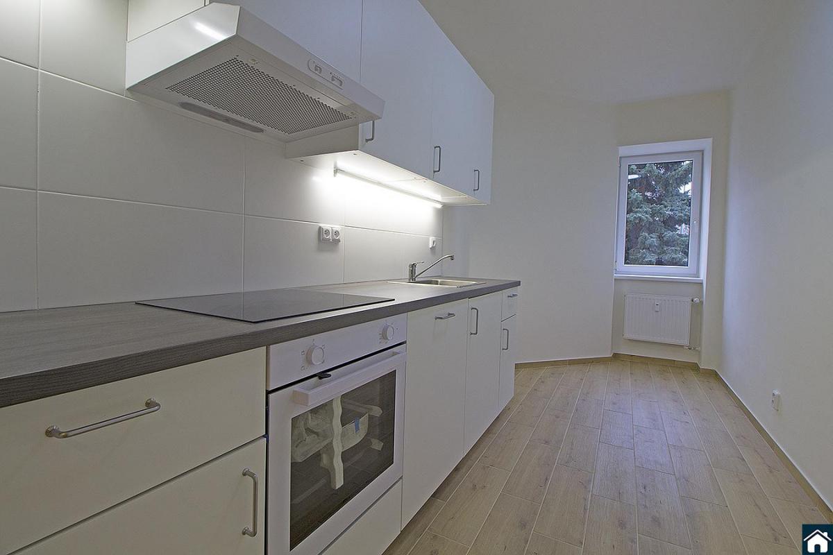 2+1, Praha 3, po rekonstrukci, nezařízený