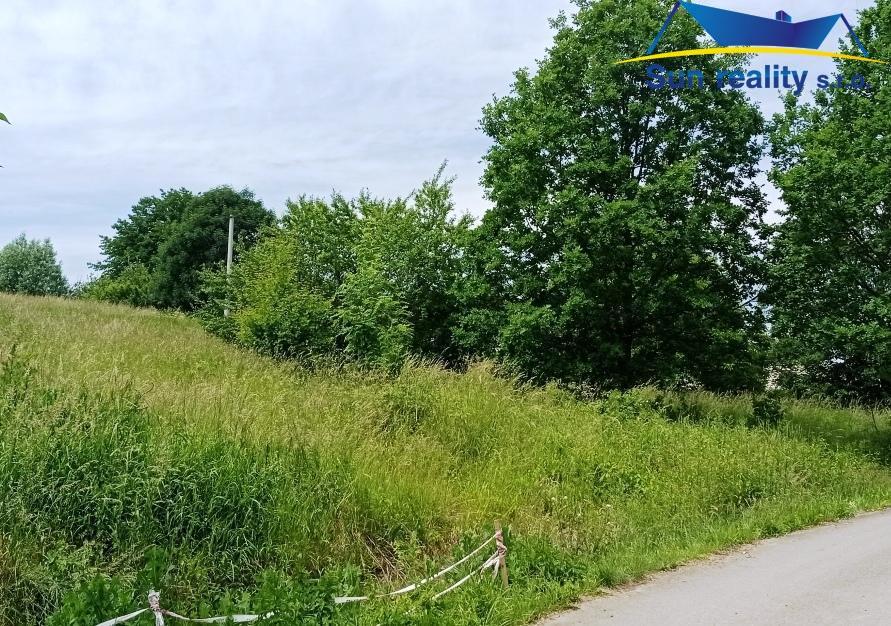 K prodeji pozemek 29.000 m2 u Hranic na Moravě