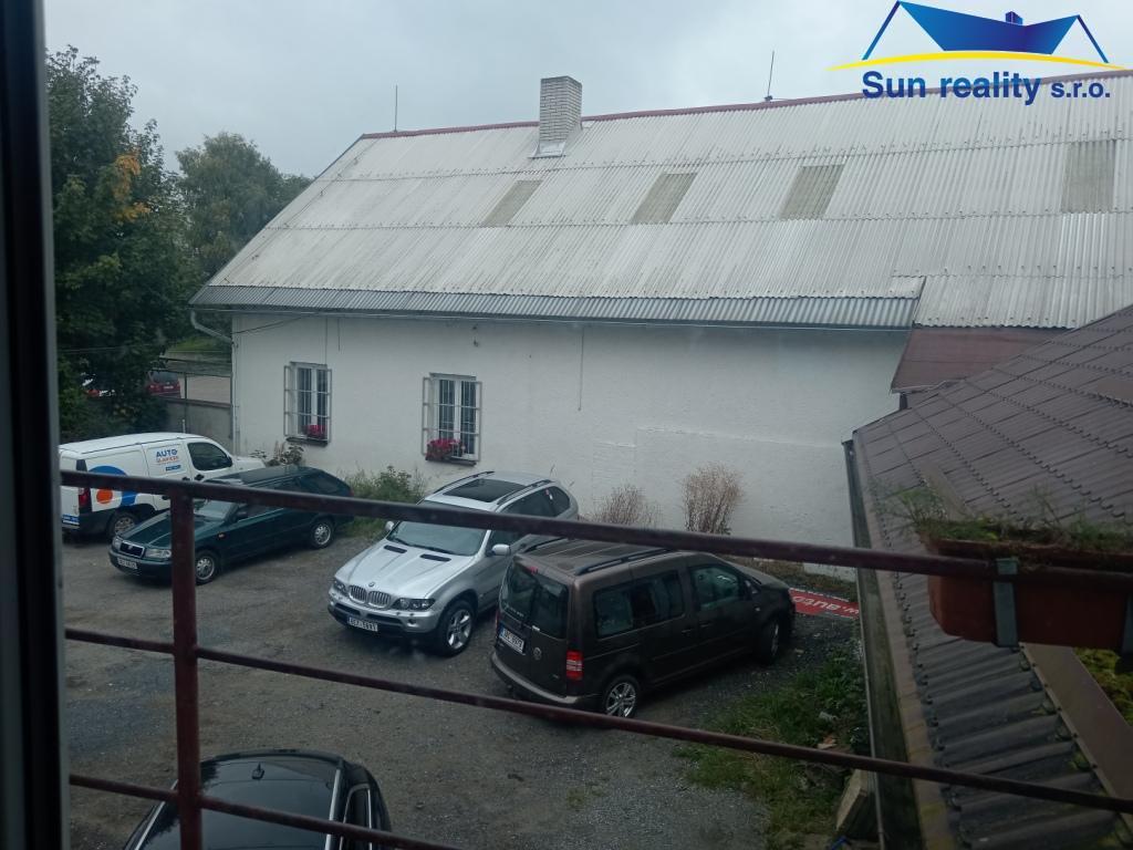 Cihlový dům pro lehkou výrobu - sklad - možnost minimálně dvě podlaží, také na bytové jednotky