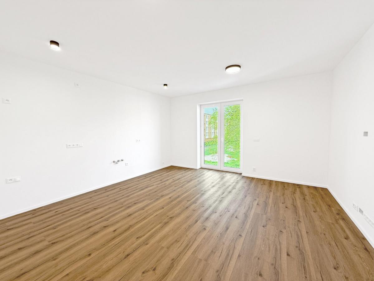 Hlavní místnost_pohled 1.jpg