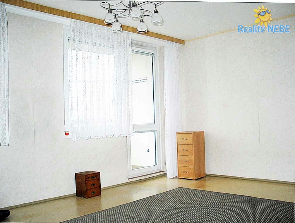 Pronájem bytu 1+kk/L, 39 m2, Šmolíkova, Praha 6, Ruzyně