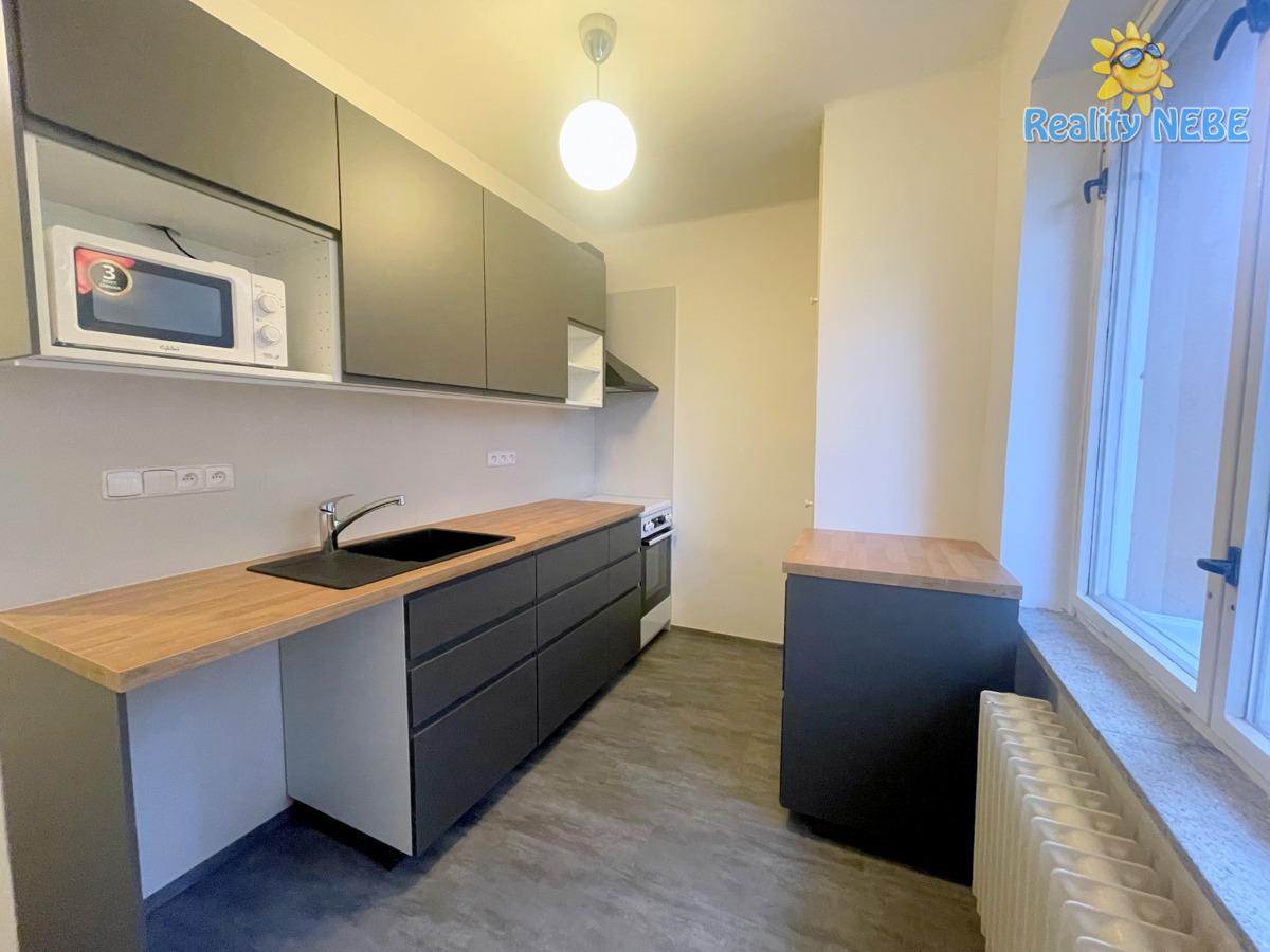 Pronájem bytu 4+1 86m2 Střimelická Praha 4 Spořilov Záběhlice