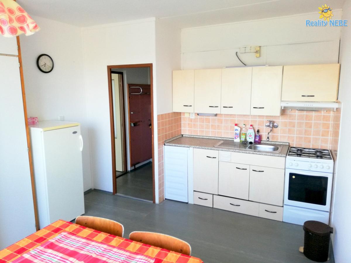 Pronájem bytu 2+kk, 42m2, Sokolovská, Znojmo