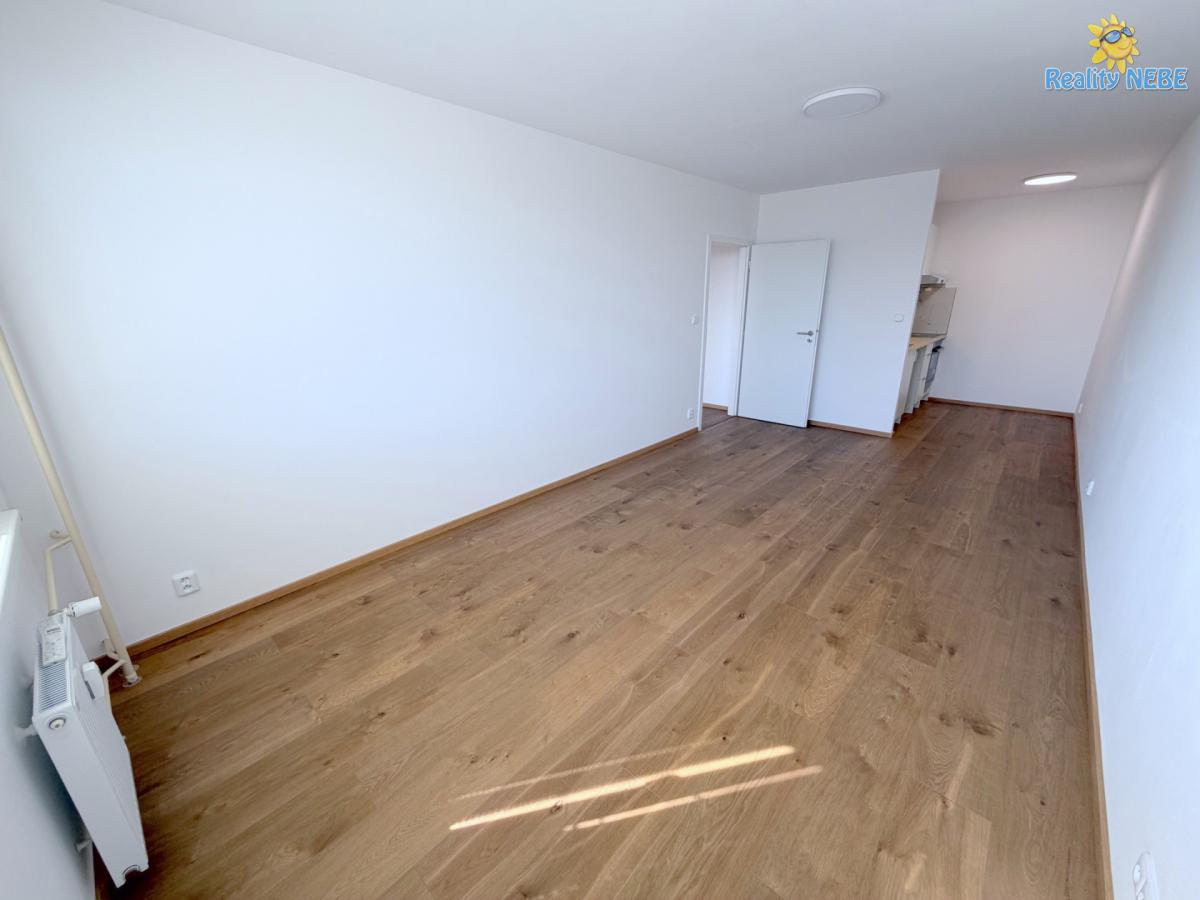 Pronájem bytu 2+kk 48m2 Jarníkova Praha 4